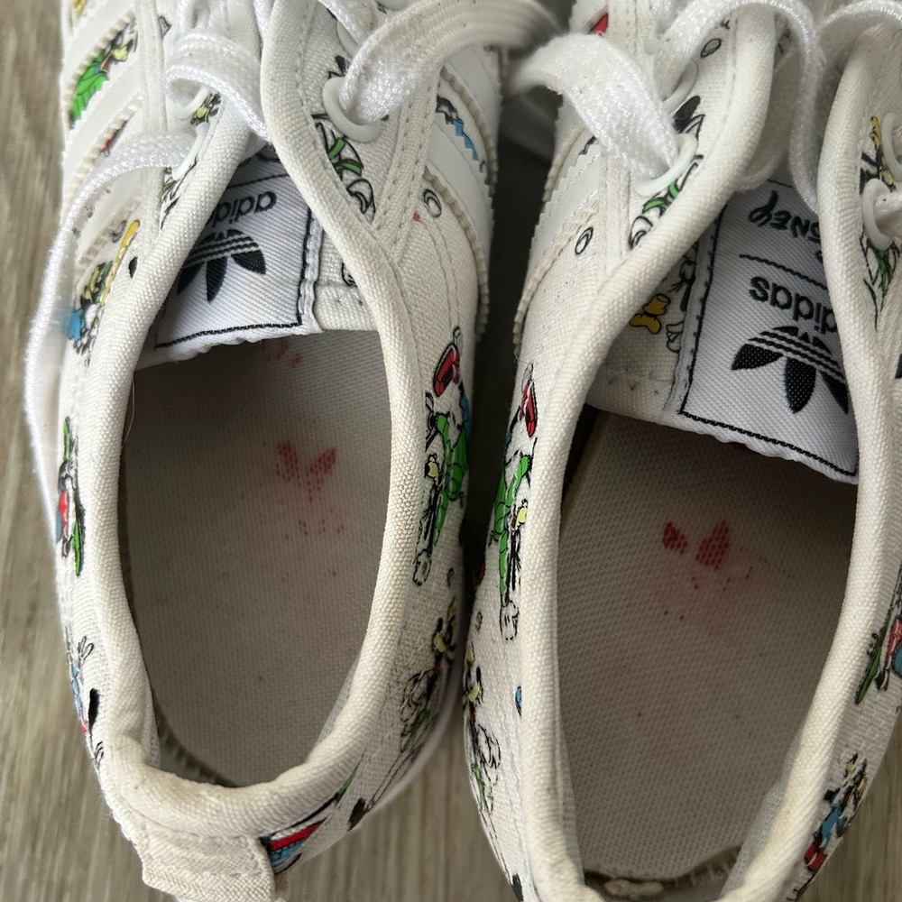 Adidas Originals Nizza x Disney White Sport Goofy Shoes size 7 - Picture 9 of 12